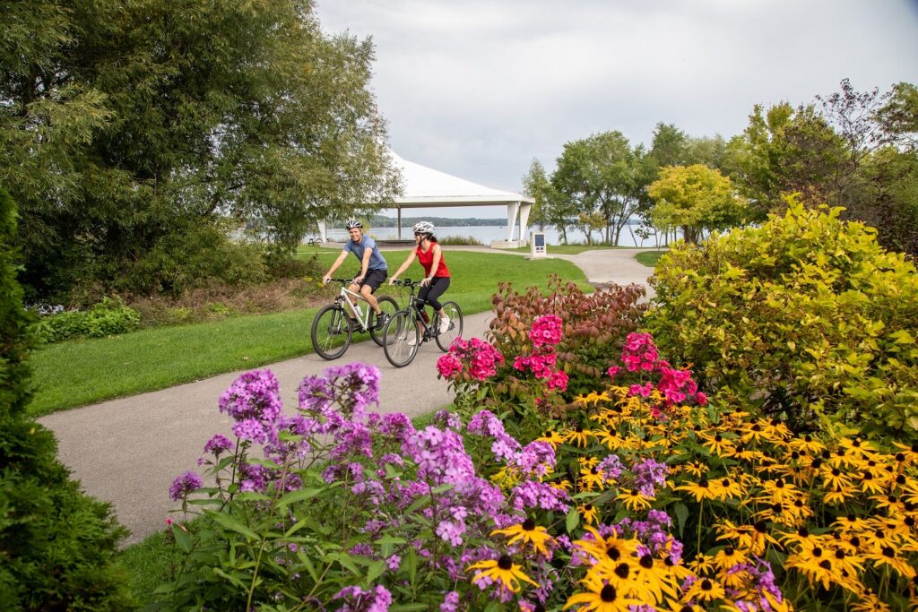 CANUE | Creating Healthy, Age-Friendly Communities in Rural Canada-Grey County190920299